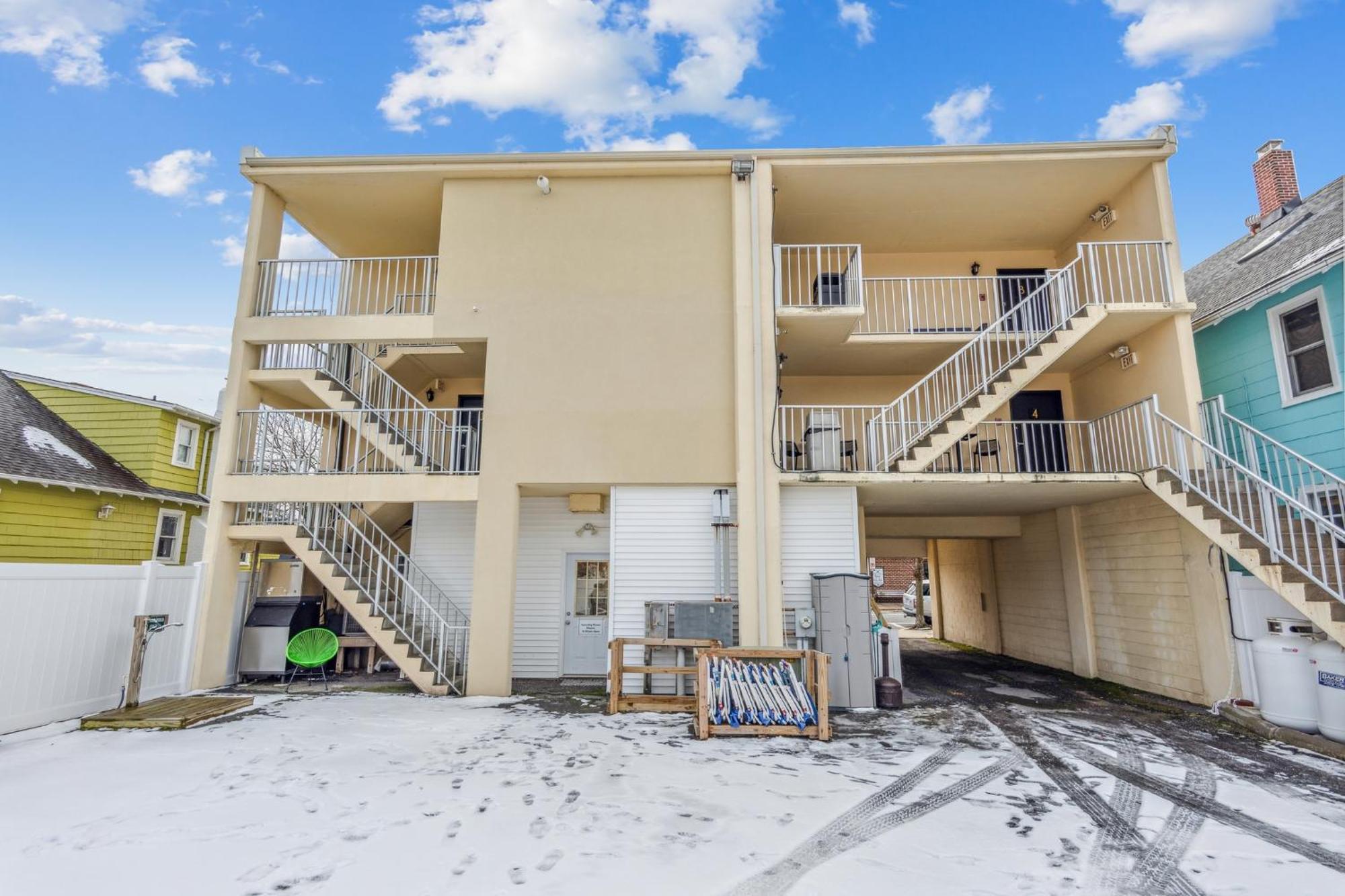 Cape Suites Room 8 - Free Parking! Hotel Room Rehoboth Beach Exterior photo