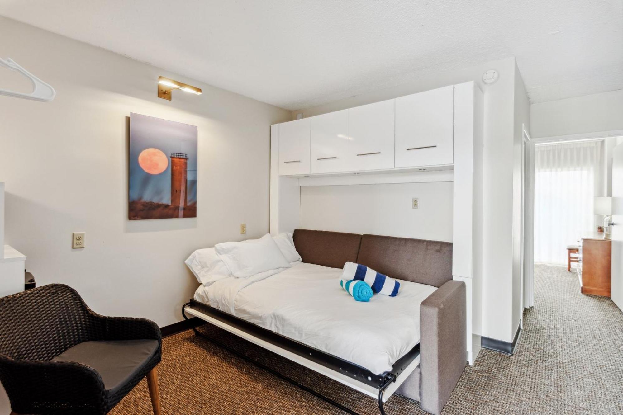 Cape Suites Room 8 - Free Parking! Hotel Room Rehoboth Beach Exterior photo